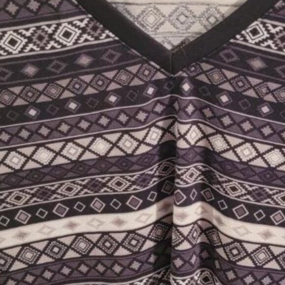 LLR Christy T - Small - Picture 2 of 3